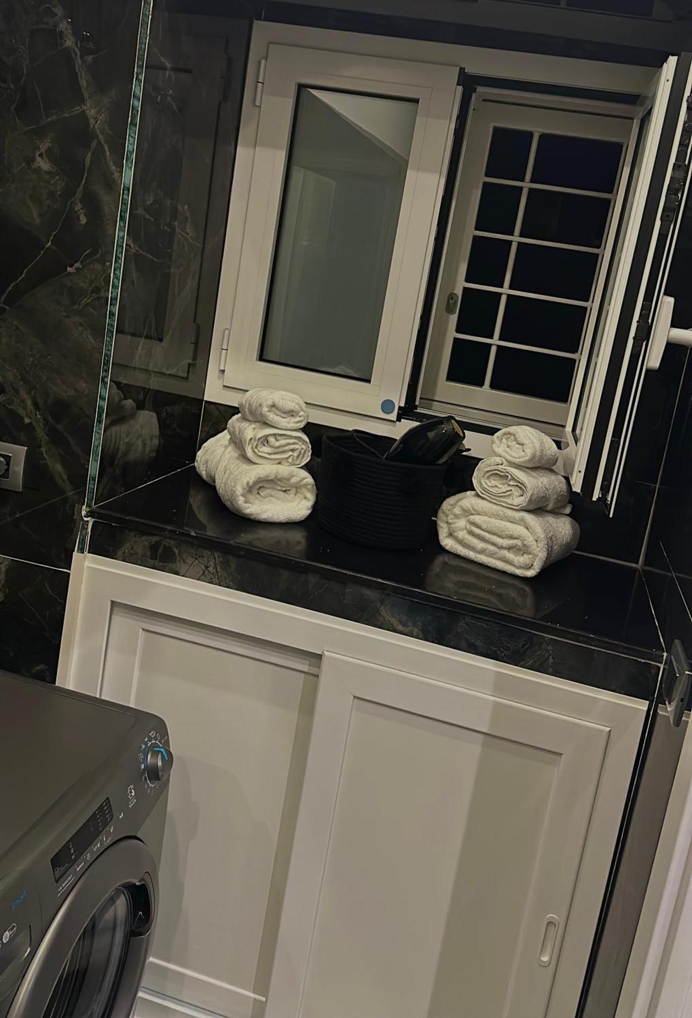 Naomi Luxury Home Katania Zewnętrze zdjęcie
